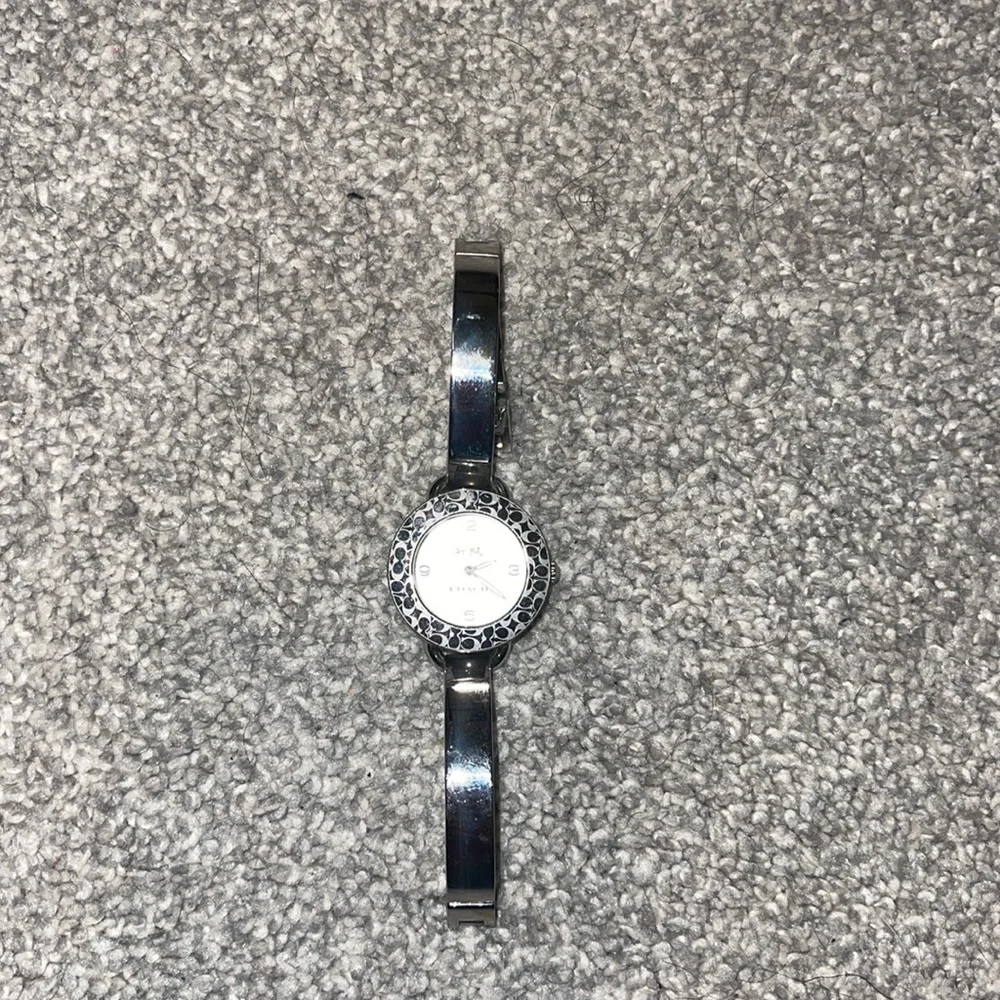 Coach watch - Picture 4 of 4